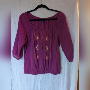 Old Navy Magenta Blouse with Embroidery